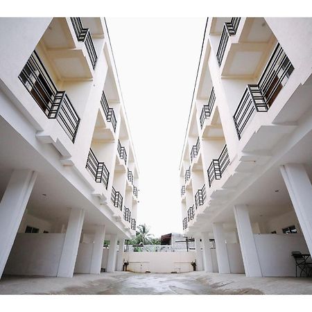 Oyo 789 Abn Residences Bacolod Exterior foto